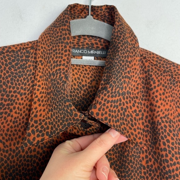 FRANCO Mirabelli abstract animal print satiny buttons down shirt - Picture 4 of 7